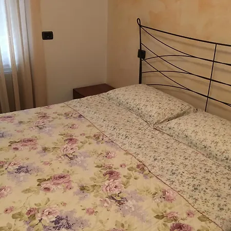 Apartment Mia Marina di Massa